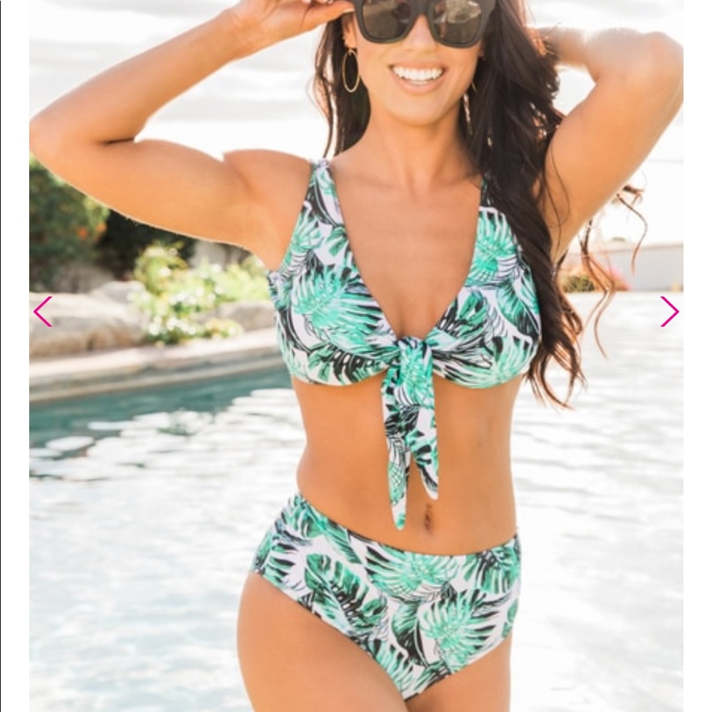 Swim suit